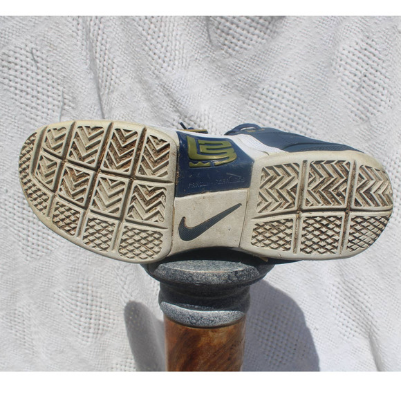 Nike Lebron Zoom Soldier Dunkman Navy Blue White Size 10.5 - Picture 9 of 10